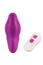 Vibrator purtabil fuchsia tip fluture cu telecomanda wireless si multiple moduri de vibrare